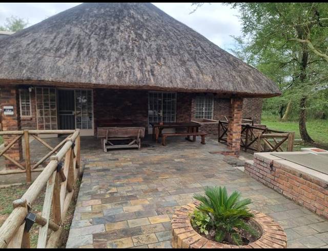 4 BEDROOM HOUSE FOR SALE IN MARLOTH PARK